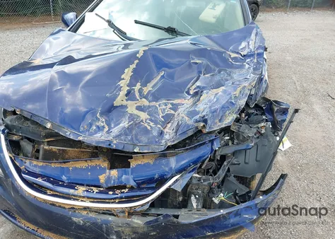 2011 Hyundai Sonata Limited z USA, uszkodzony, nr VIN 5NPEC4AC9BH199925